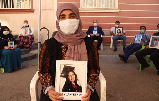 Diyarbakır annelerinden HDP'li Tosun'a: Vicdanı anne olamamış